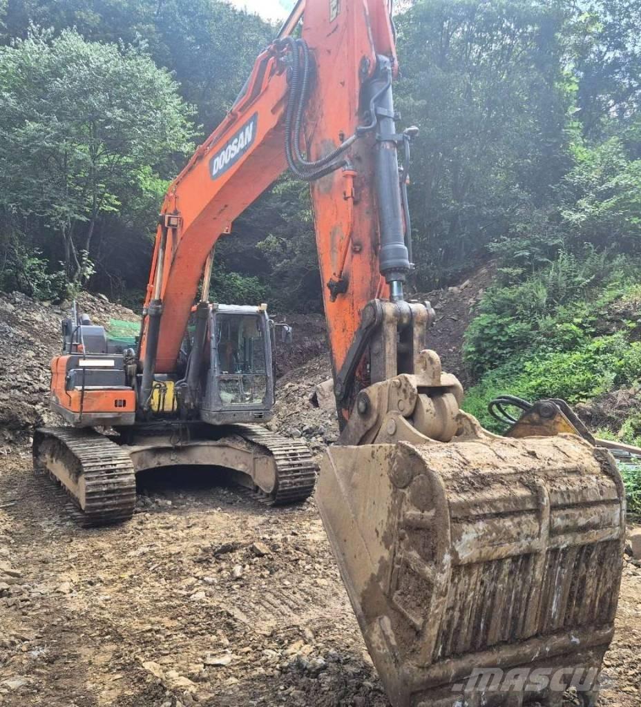 Doosan DX 300 LC-5 Beltegraver