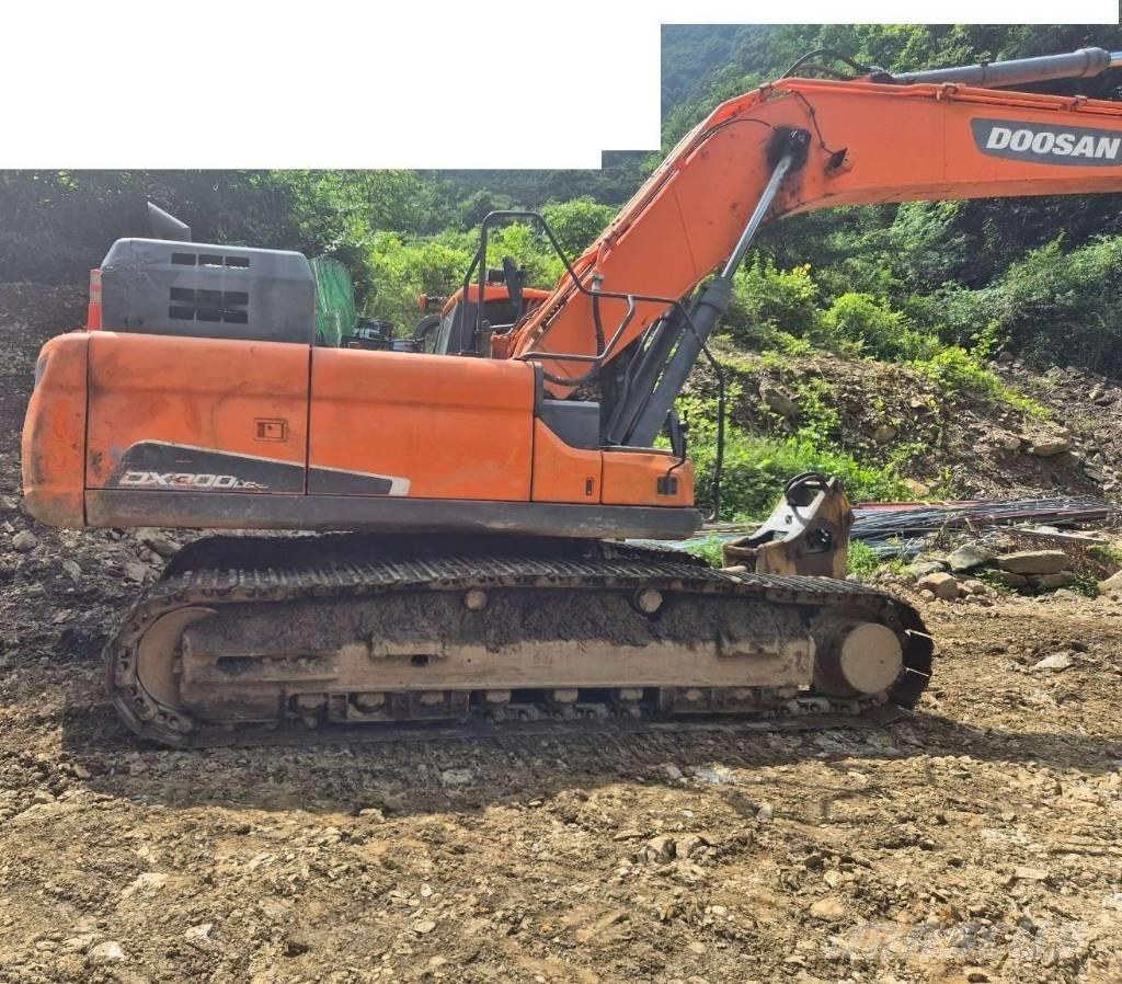 Doosan DX 300 LC-5 Beltegraver