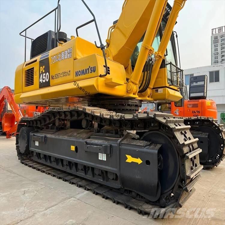 Komatsu 450-8 Beltegraver