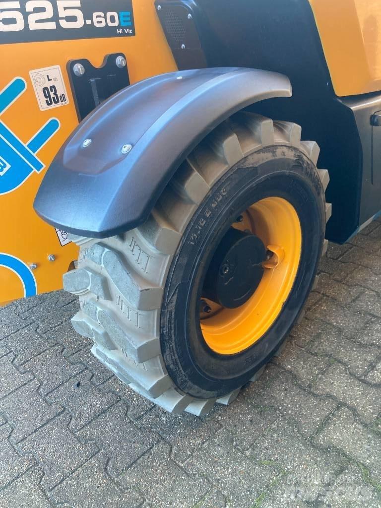 JCB 525-60 E Teleskoplastere