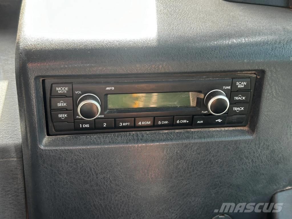 Hyundai HX 145 LCR Beltegraver