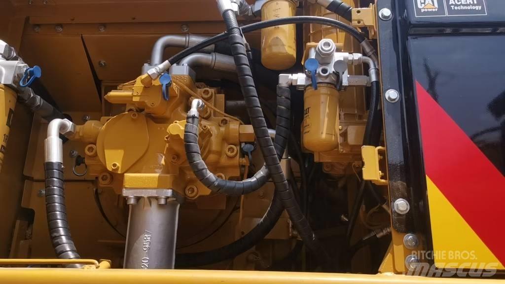 CAT 340 Beltegraver