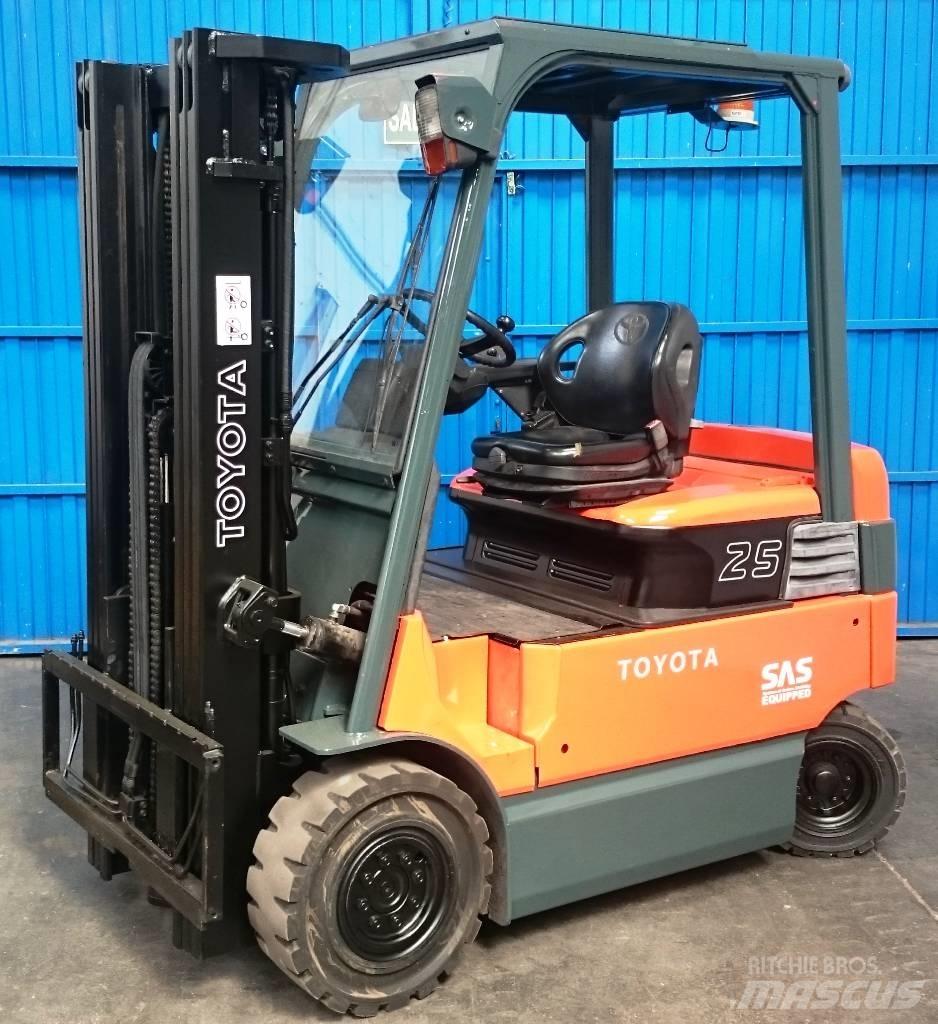 Toyota 7 FBMF 25 Elektriske trucker