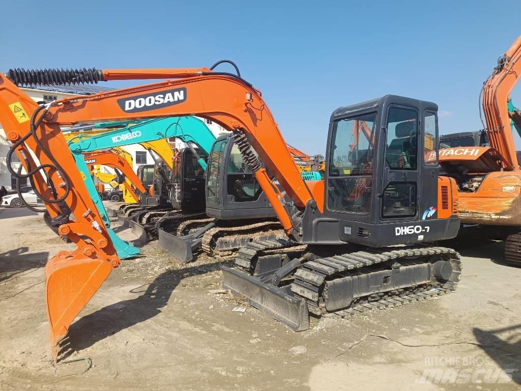 Doosan DH 60-7 Minigravere <7t