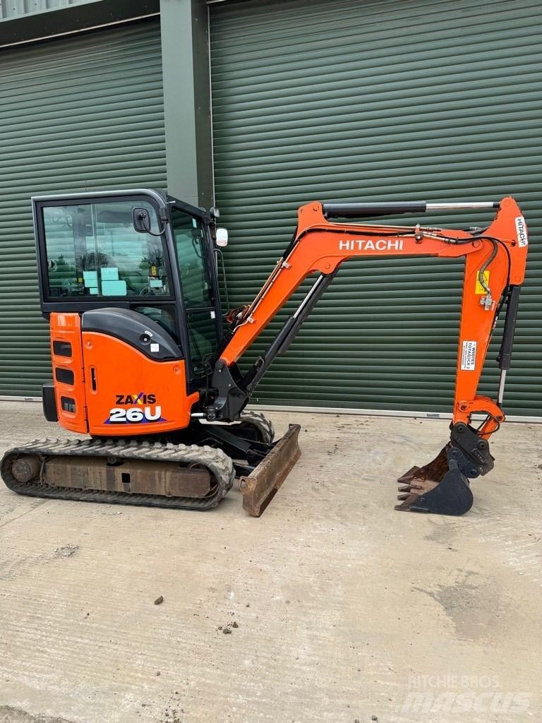 Hitachi 26U-6 CR Minigravere <7t