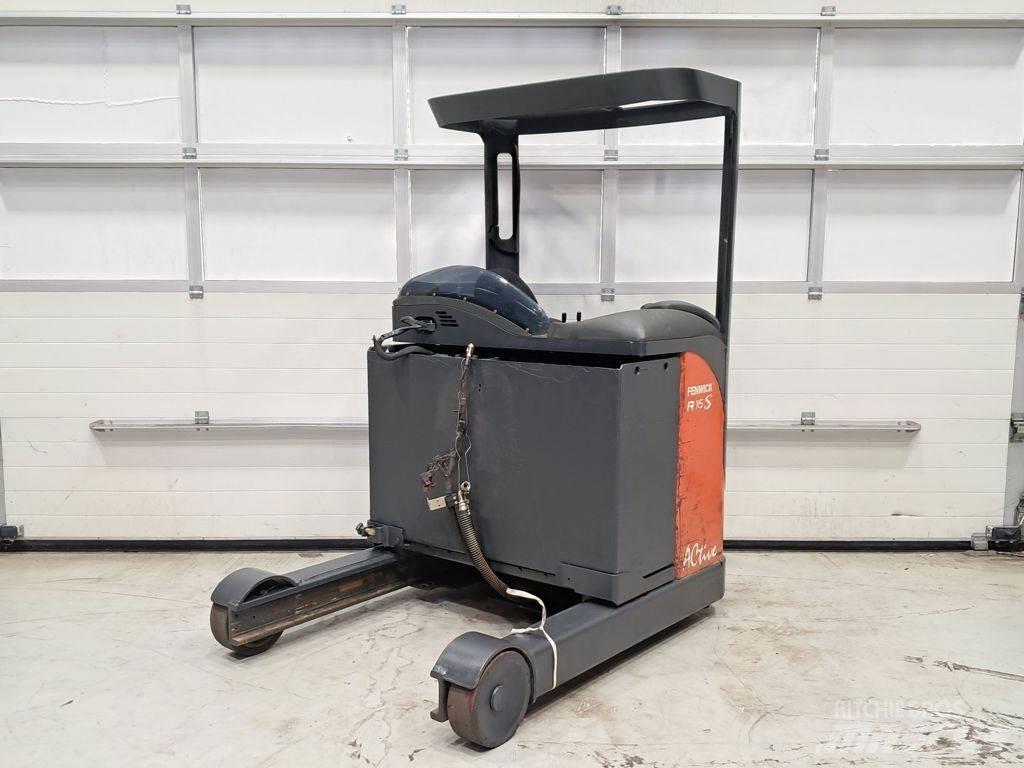 Linde R16 S HD Skyvemasttruck
