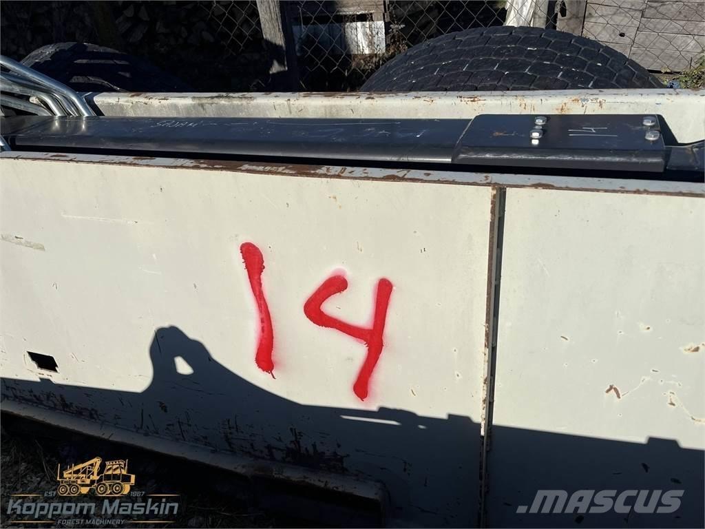 John Deere CF885 Lassbærere