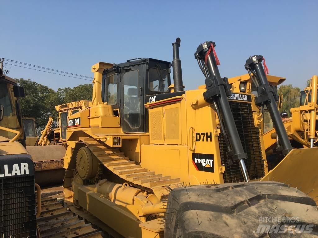 CAT D 7 H Dozere Beltegående