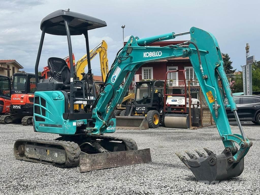 Kobelco SK17SR Minigravere <7t