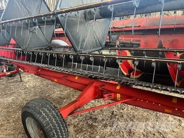 Massey Ferguson 30 Skurtreskere