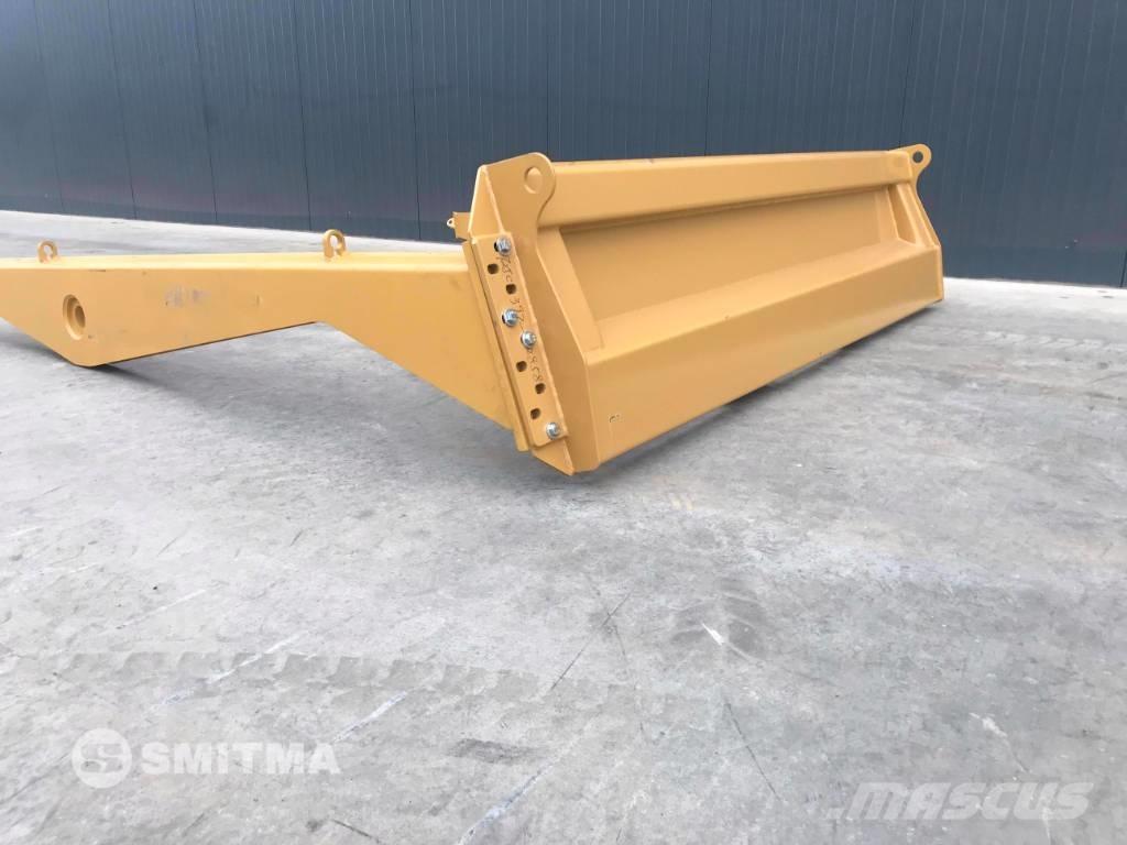 CAT 725C Baklemmer