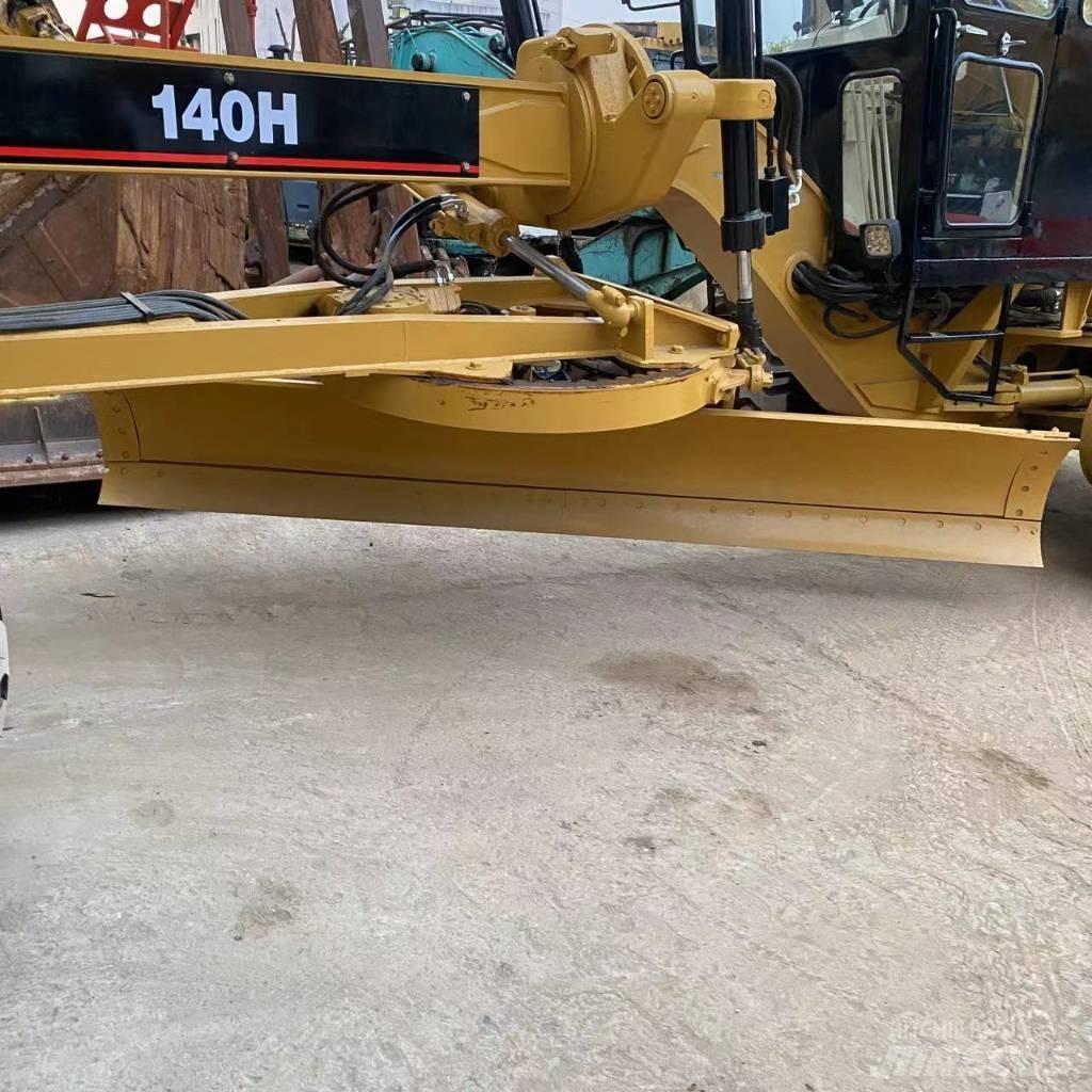 CAT 140 H Veihøvler