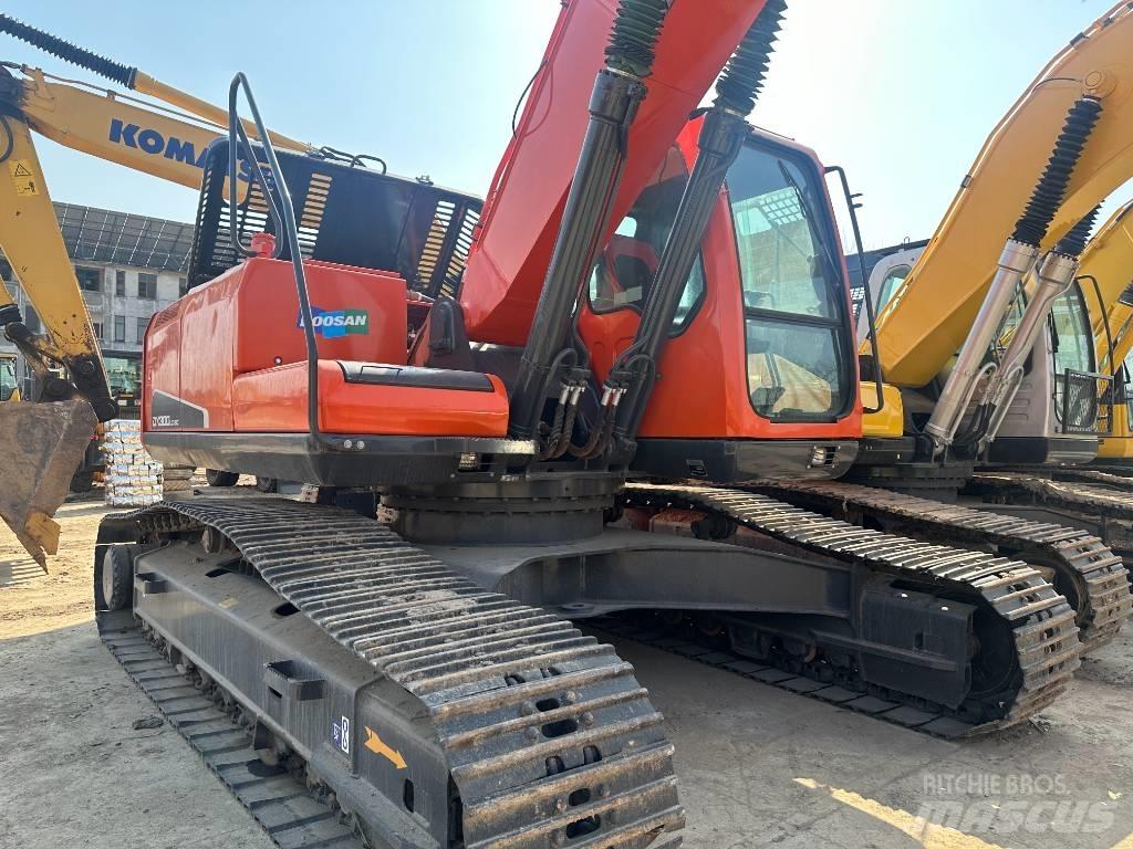 Doosan DX 300 Beltegraver