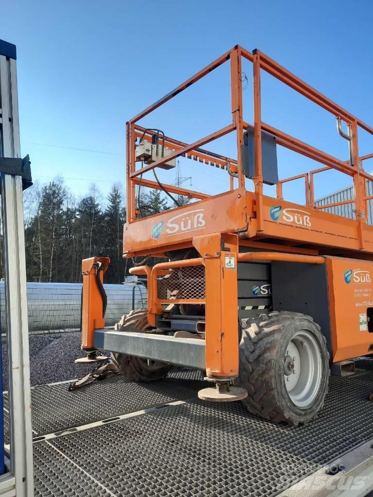 SkyJack SJ 6826 RT Sakselifter