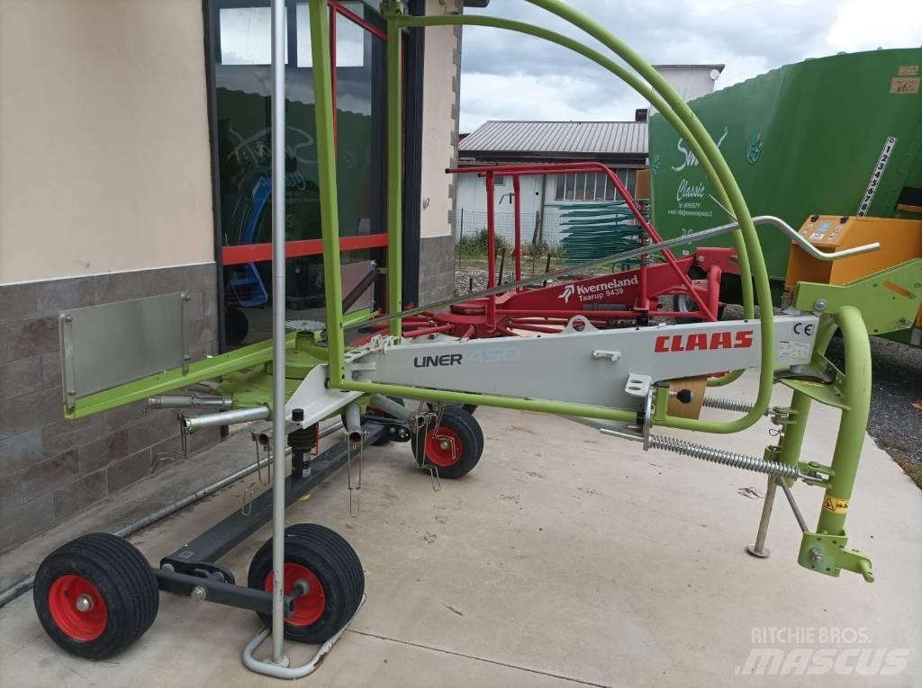 CLAAS LINER 450 Raker og høyvendere