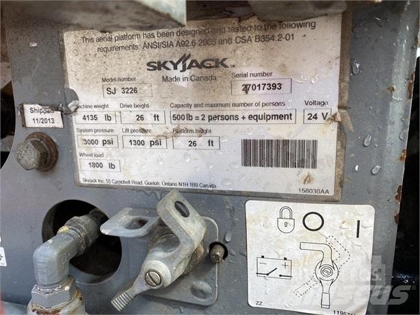 SkyJack SJ III 3226 Sakselifter
