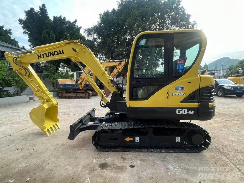 Hyundai R60-9 Beltegraver