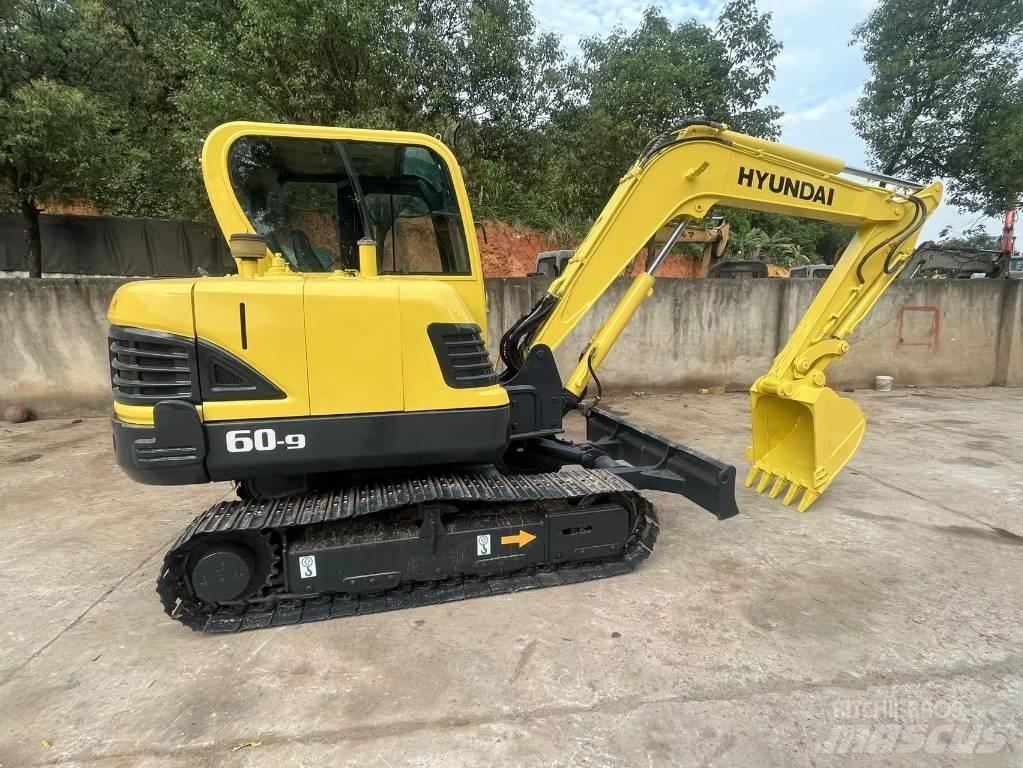 Hyundai R60-9 Beltegraver