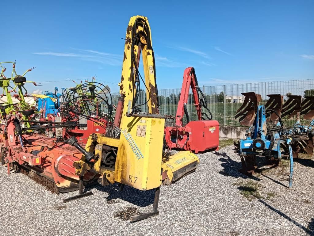  Sandri K7 Slåmaskiner