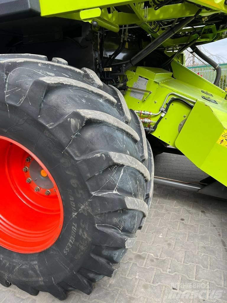 CLAAS Lexion 750 Skurtreskere
