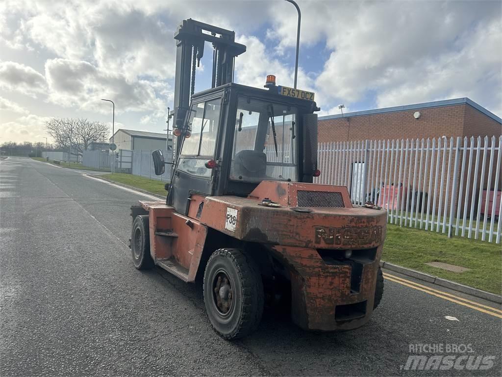 Nissan ZWF05H70U Diesel Trucker