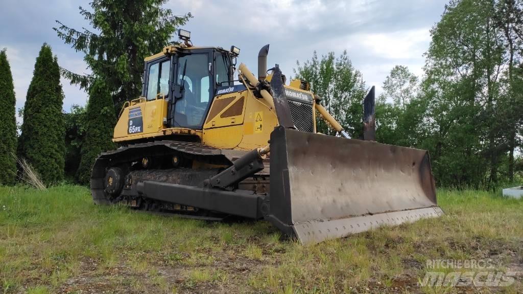 Komatsu D65PX-16 Dozere Beltegående