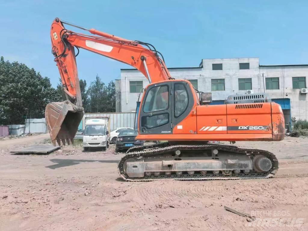 Doosan DX 260 Beltegraver