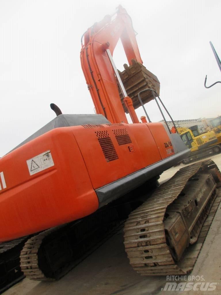 Hitachi Zaxis 200-3G Beltegraver