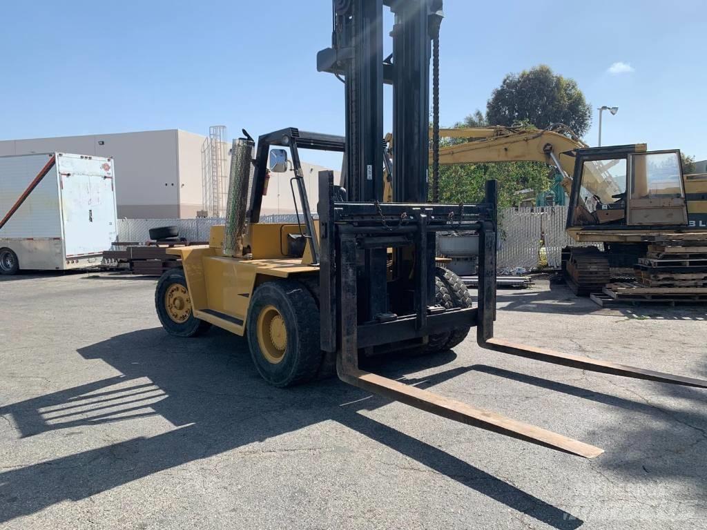 CAT V 330 B Gaffeltrucker - Annet