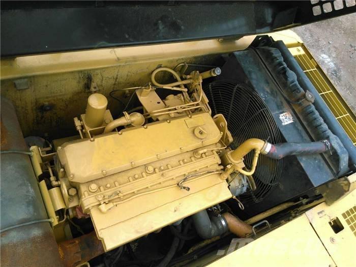 CAT 325 B Beltegraver