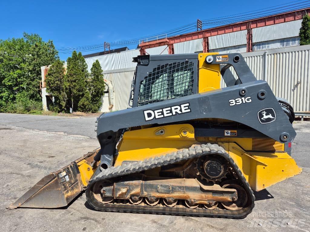 John Deere 331G Kompaktlastere