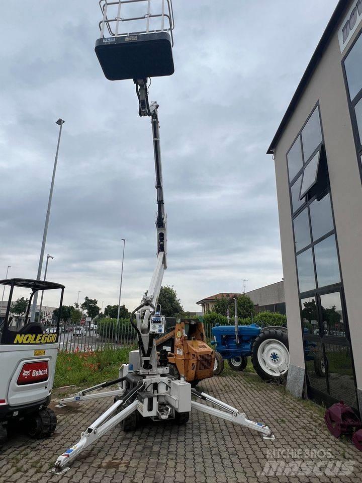 CTE Traccess 135 Leddede bomlifter