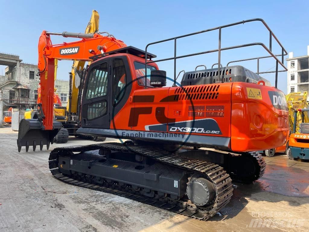 Doosan DX 300 Beltegraver