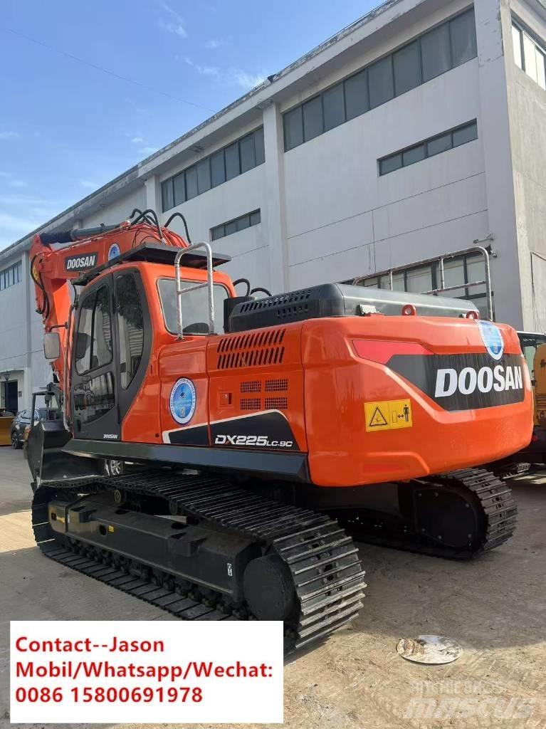 Doosan DX 225 LC Beltegraver