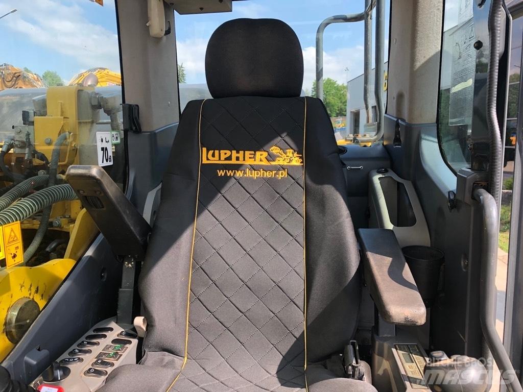 Komatsu PC 240 LC-10 Beltegraver