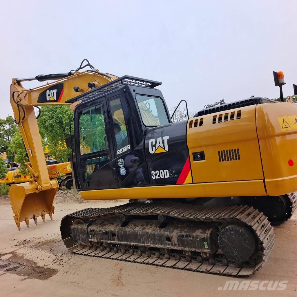 CAT 320 D 2 L Beltegraver