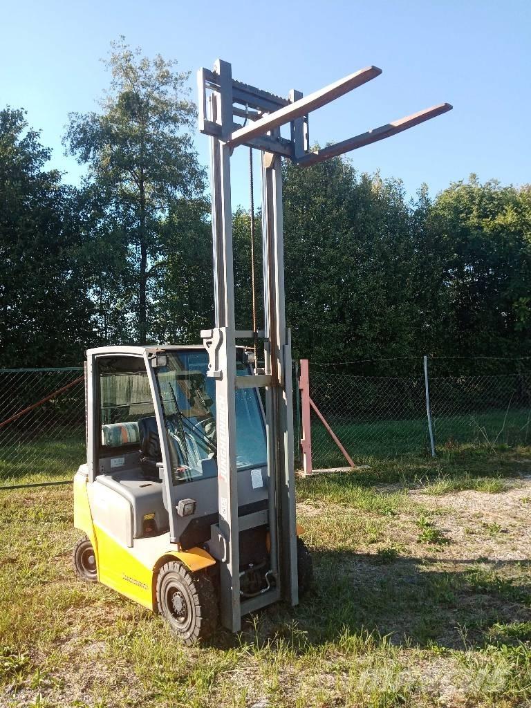 Jungheinrich TFG 320 Propan trucker