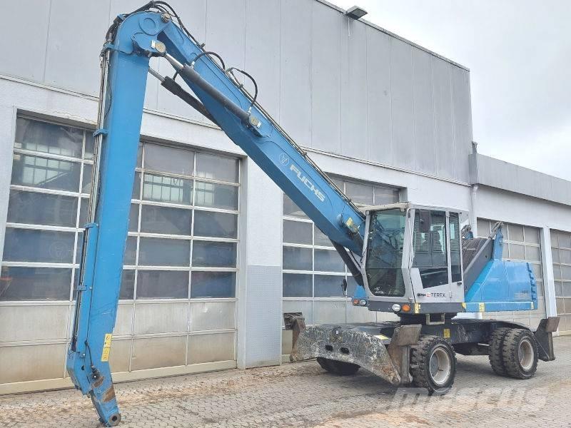 Fuchs MHL 335 E Gravemaskiner for avfallshåndtering
