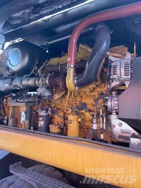 CAT M3026 MH Utstyr for avfall sortering
