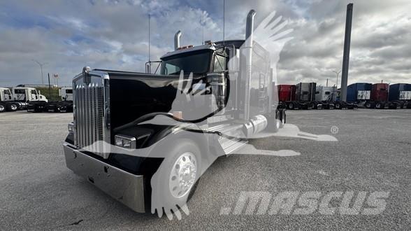 Kenworth W900 Trekkvogner