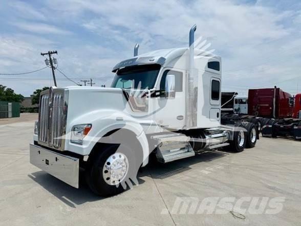 Kenworth W990 Trekkvogner