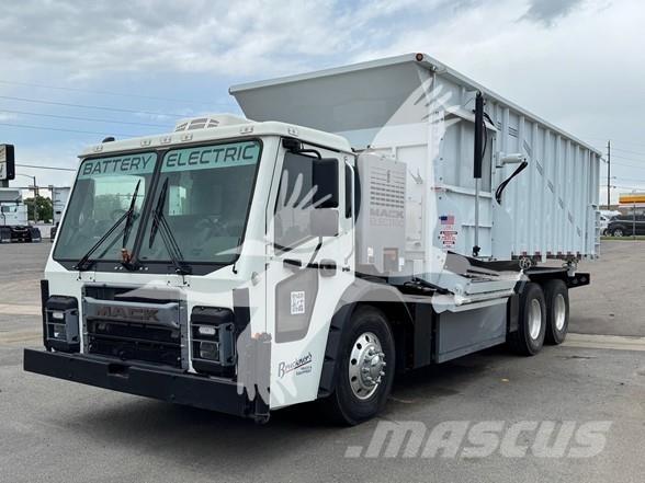 Mack LR64 Anlegg - Annet