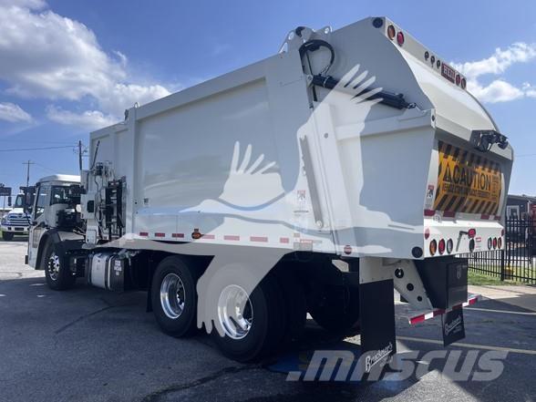 Mack LR64R Renovasjonsbil