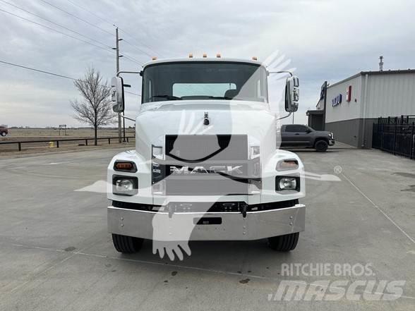 Mack MD6 Anlegg - Annet