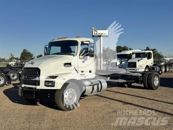 Mack MD6 Chassis