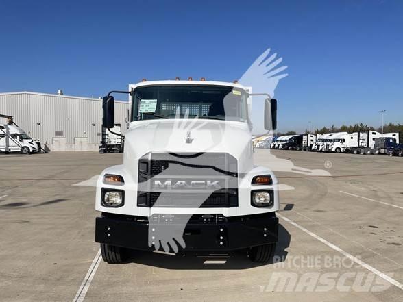 Mack MD6 Anlegg - Annet