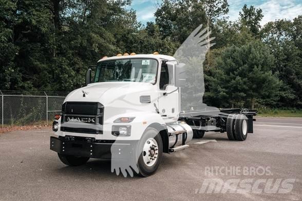 Mack MD6 Chassis