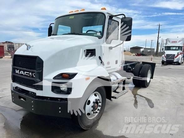 Mack MD6 Chassis