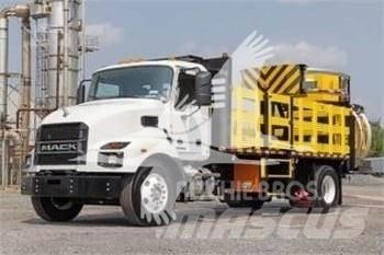 Mack MD6 Anlegg - Annet