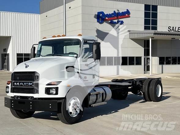 Mack MD6 Chassis